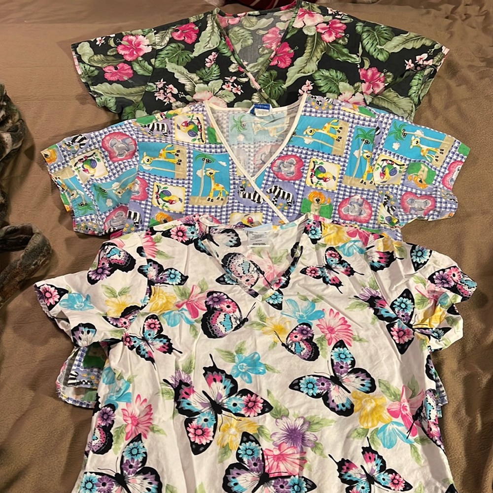 Lot of 3 size small scrub tops - different brands - see below for measurements